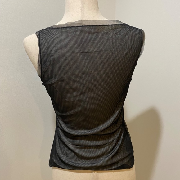 Vivienne Tam Top White Embroidered with Fine Black Mesh Overlay, Size 1 - Picture 2 of 3